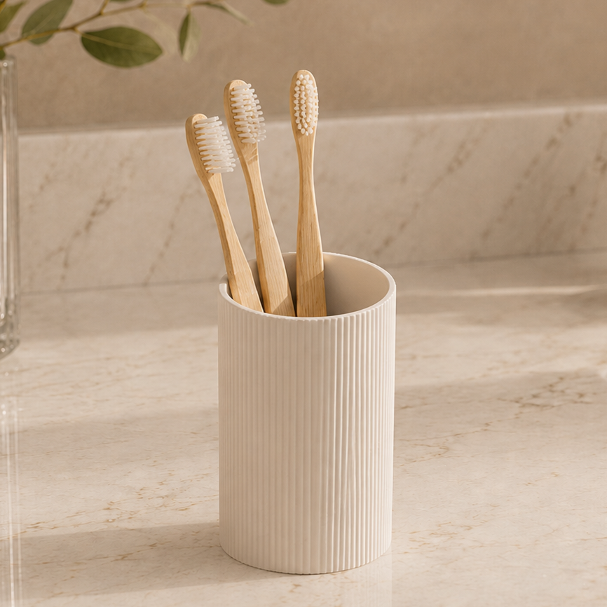 Ribbed Toothbrush Holder